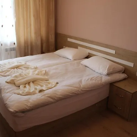 Guest house мишурови
